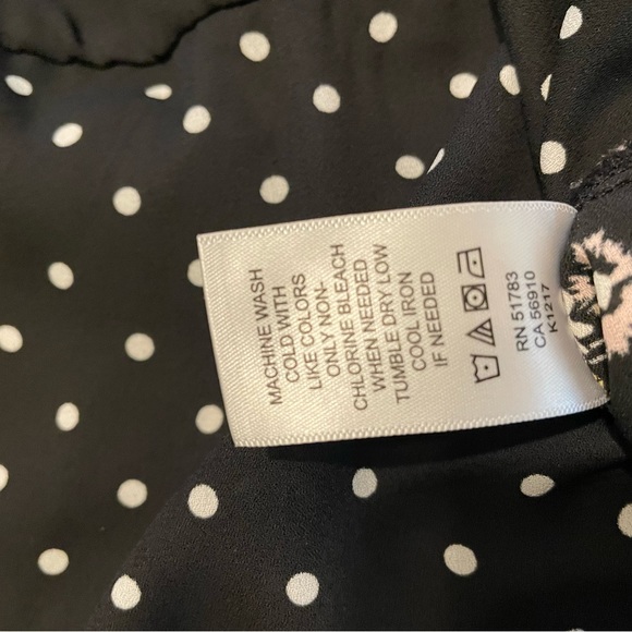 Maurice’s multi colored blouse - Picture 4 of 4